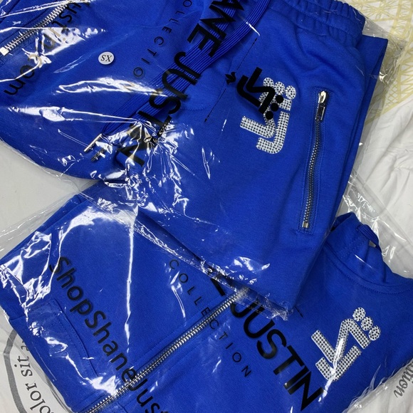 SHANE JUSTIN “ bling sweat “ 2 piece set. - Picture 2 of 2